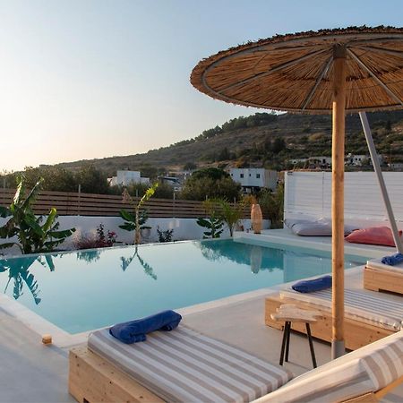 Paros Elitas Villas Eksteriør bilde