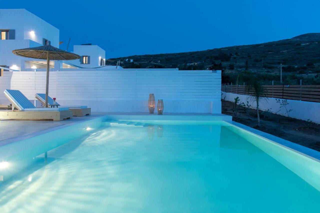 Paros Elitas Villas Eksteriør bilde