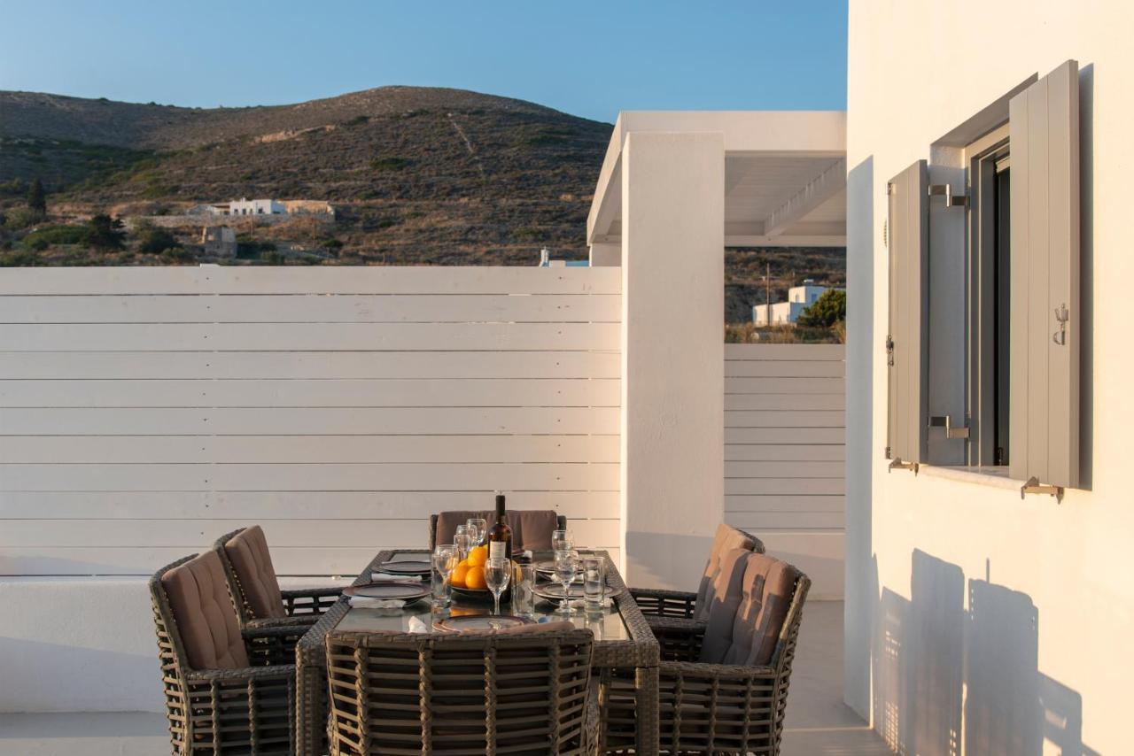 Paros Elitas Villas Eksteriør bilde