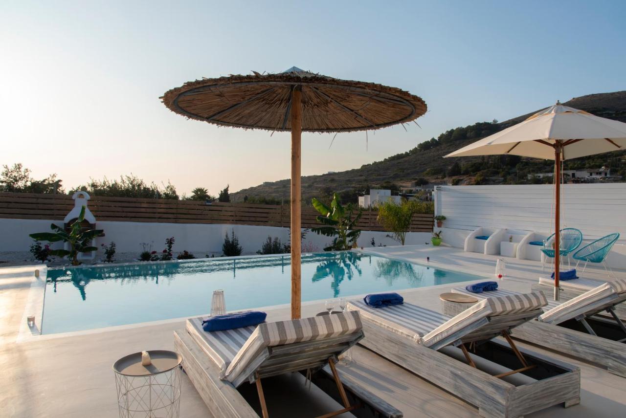 Paros Elitas Villas Eksteriør bilde
