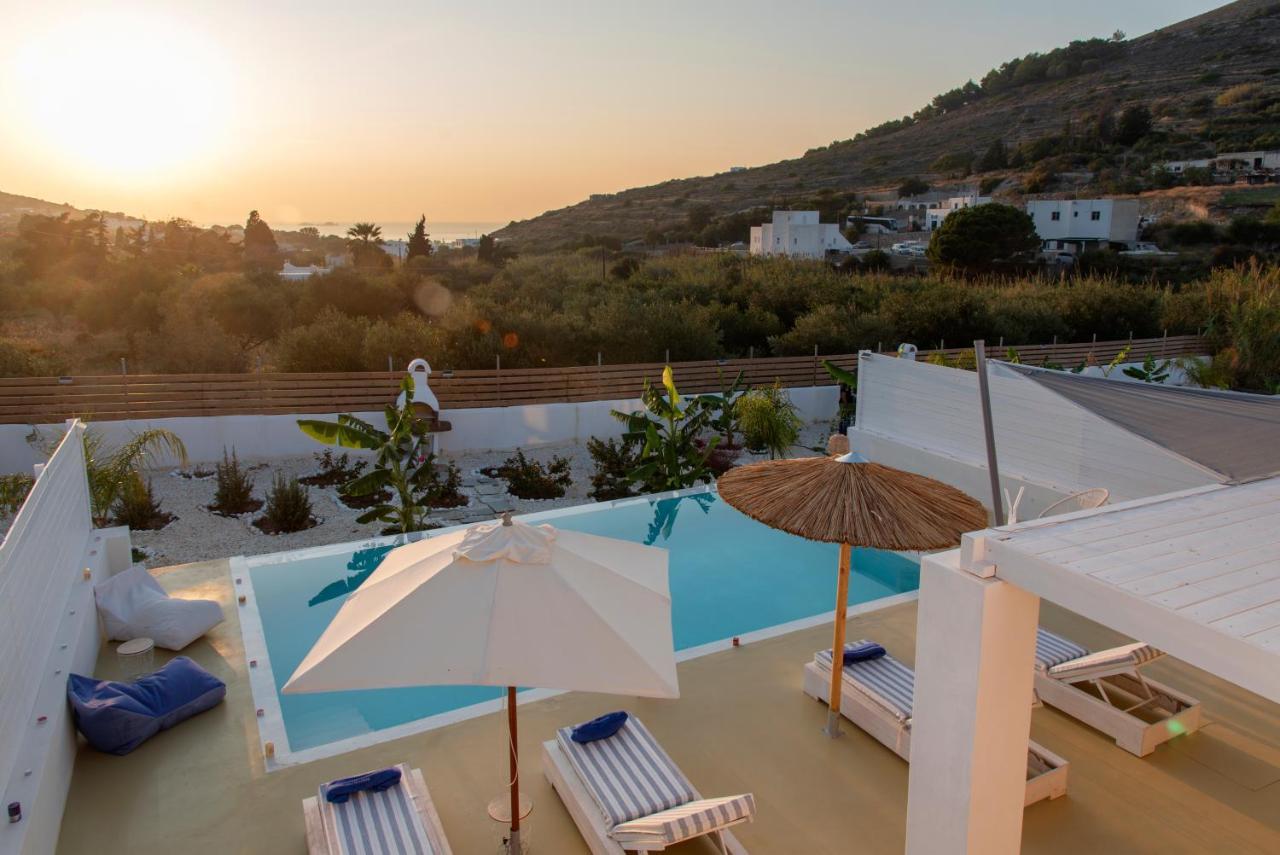 Paros Elitas Villas Eksteriør bilde